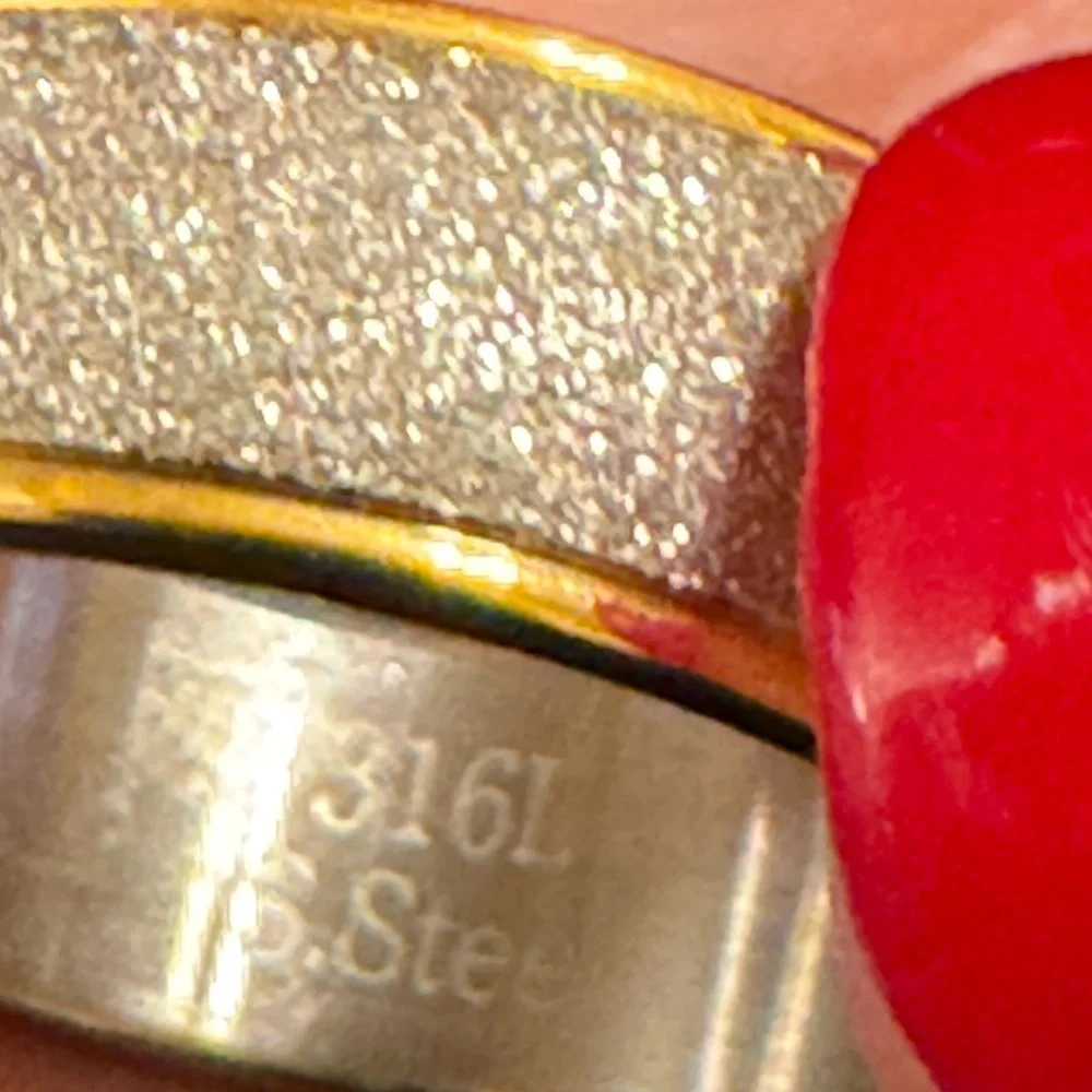Men’s gold tone stainless steel crystal encrusted ring band